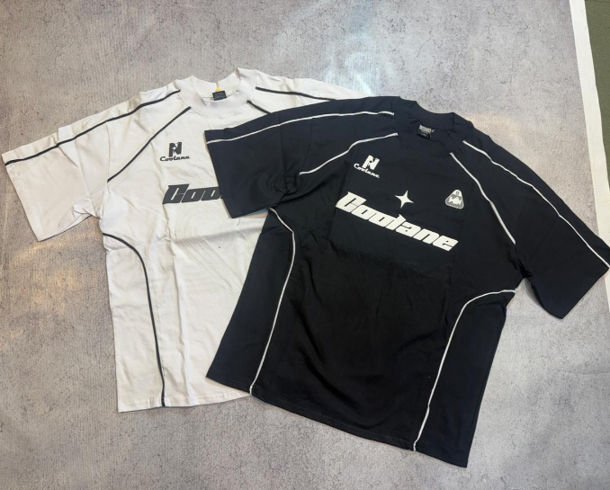 Remera COOLANE 22 blanca y negra - 3 CUOTAS SIN INTERES - cod 92