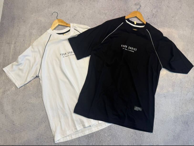 Remera Your Choice blanca y Negro - 3 cuotas sin interes - 37