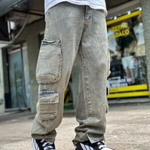 Jeans baggy triple cargo verde oxido