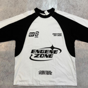 remera blanca y negra energe zone
