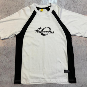 Remera blanca FREDOM - 3 cuotas sin interes 139