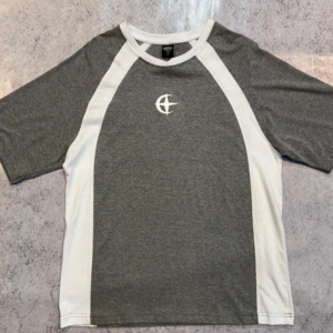 Remera gris costados Blanco Estrella Luna -- 3 Cuotas Sin interes - 128