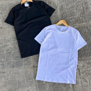 Remera Lisa Slim color blanco y negro