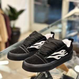 Zapatilla vans fuego negro/ COD 363