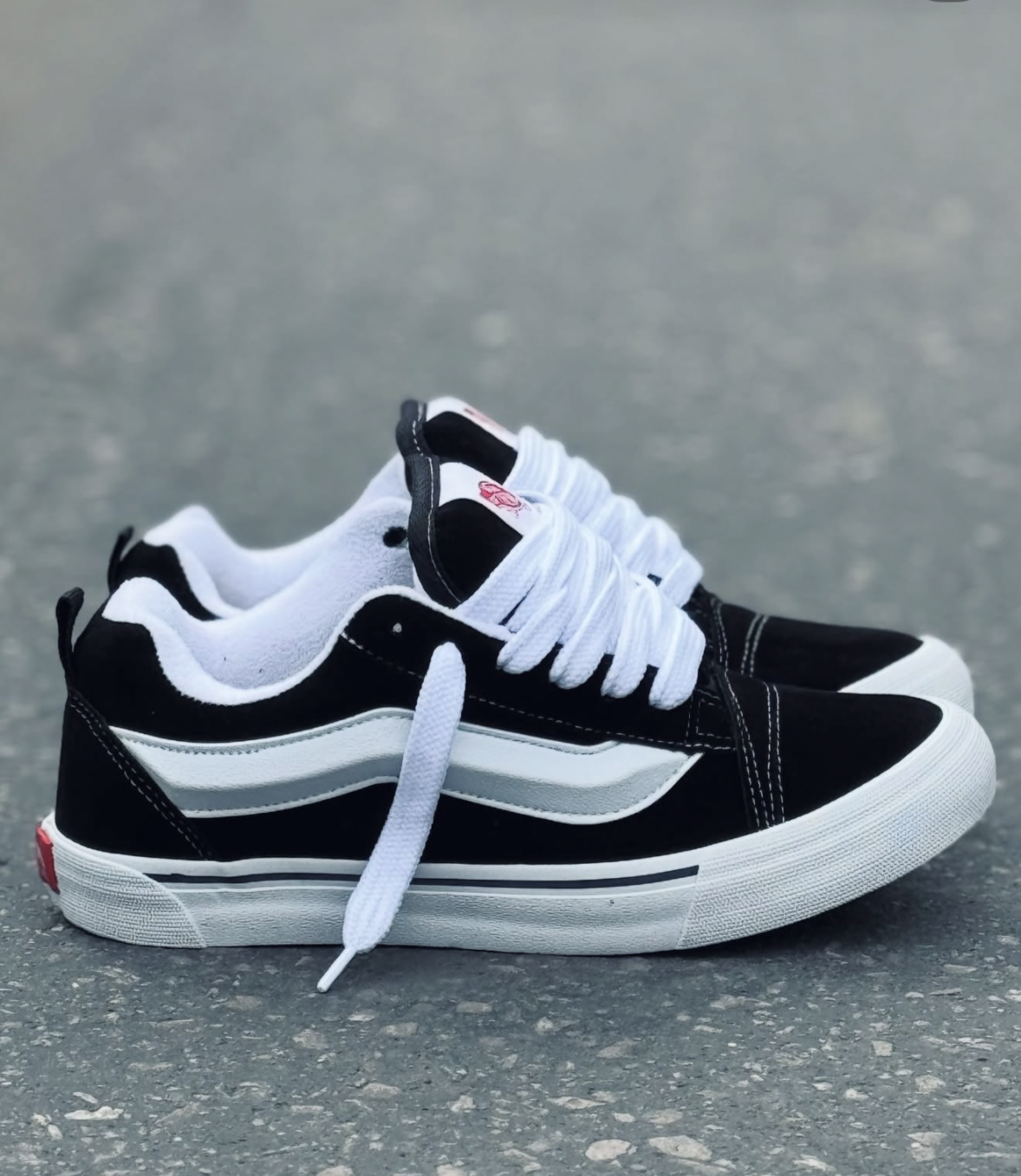 Zapatilla vans knu negro con blanco/ COD 361