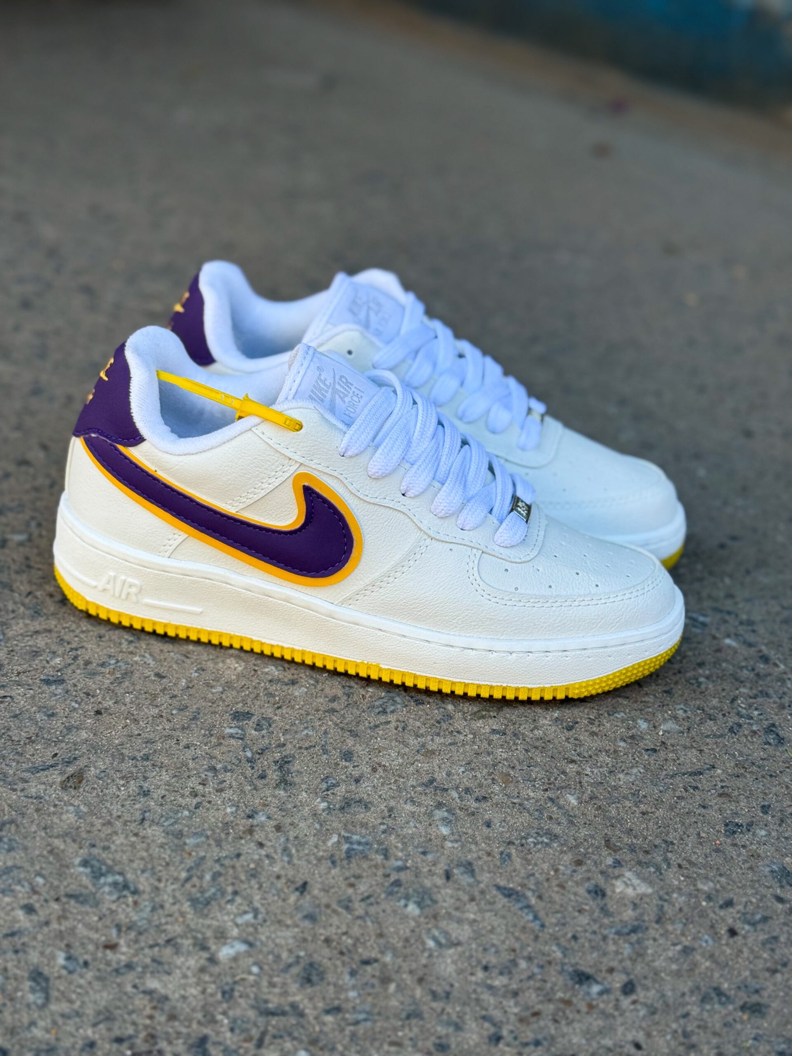 Zapatilla nike force laker/ COD 354 - Image 6