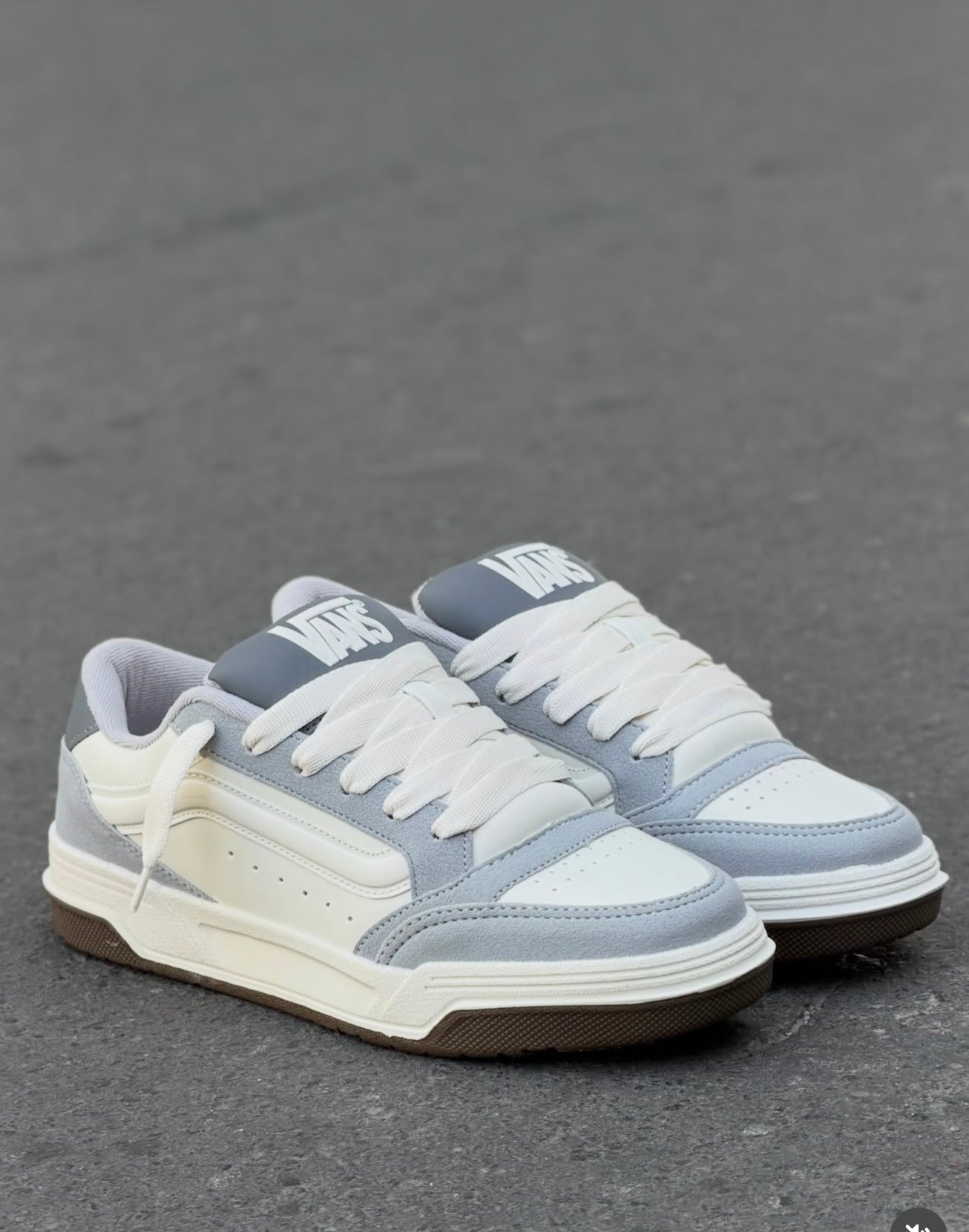 Zapatilla vans hylane gris/beige/ COD 348 - Image 2