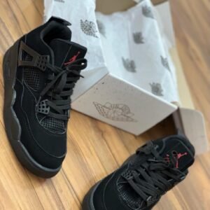 Jordan R4 negro/COD 418