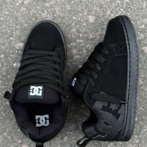 Zapatilla DC negras/ COD 444