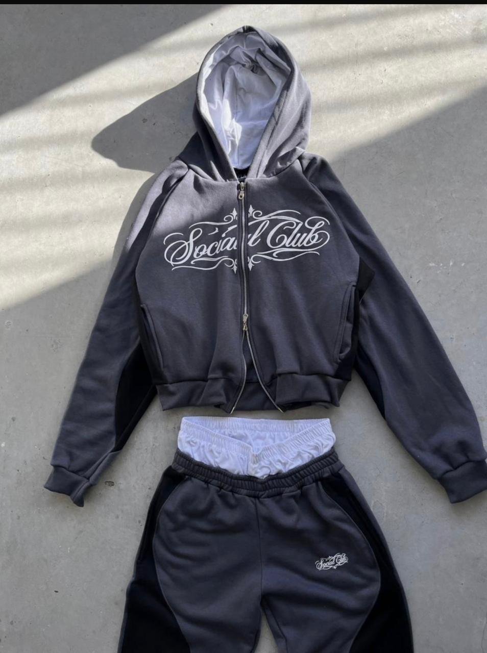 Campera Club Social/ COD 464 - Image 2